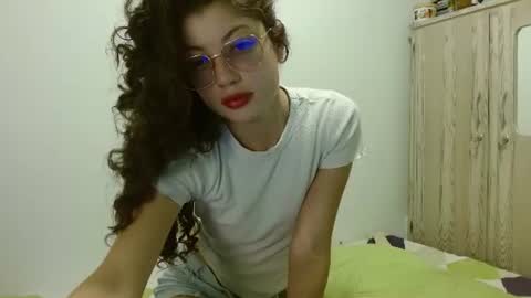 Snapshot of sweetcalm_ chatting on July 2026 04:16:01 AM sweetcalm_ online show from July 2026 04:16:01 AM