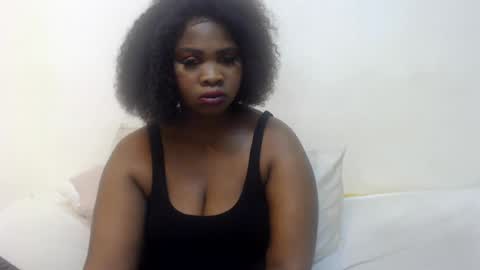 queen online show from July 2026 08:05:01 PM