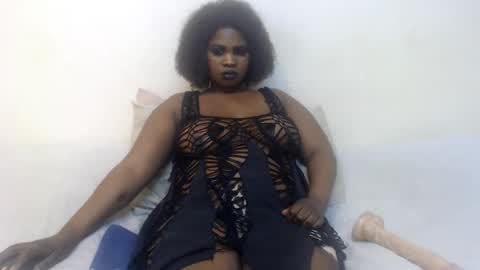 queen online show from July 2026 04:16:02 PM