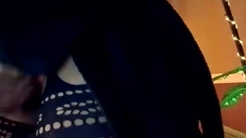 Jillian online show from June 2026 07:22:01 AM