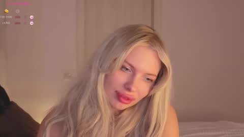 Snapshot of sweetcherryblonde chatting on October 2025 08:36:01 AM Barbie online show from October 2025 08:36:01 AM