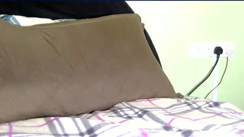 Snapshot of sweetchoclatebabe chatting on December 2025 03:39:01 PM choco online show from December 2025 03:39:01 PM