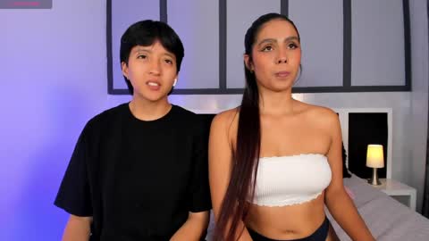 Eva Short hair girl  - Victoria Long red hair online show from April 2026 12:25:01 PM