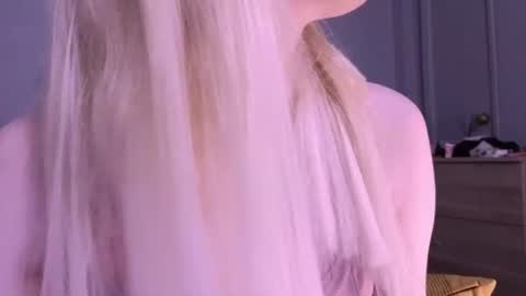 sweetcrystalll online show from July 2026 10:36:01 PM