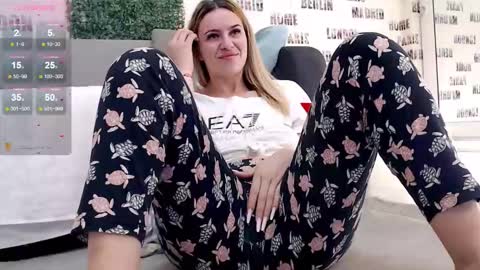 Daiana  Onlyfans - Blonddaiana online show from March 2025 12:40:02 AM