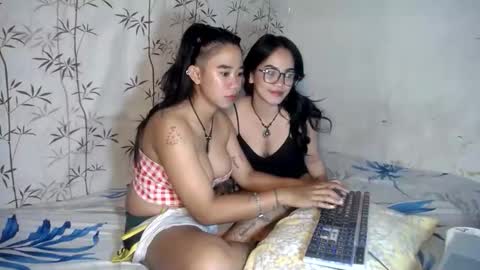 Danni online show from November 2025 06:50:02 PM