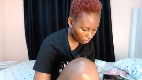 sweetDee online show from July 2026 06:50:02 AM