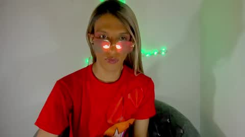 Amelia online show from April 2026 06:42:01 PM