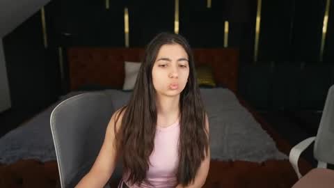 Snapshot of sweetdesiree_ chatting on April 2026 10:10:01 AM Amelia online show from April 2026 10:10:01 AM