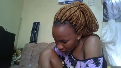 sweetdiva2012 online show from September 2025 08:14:01 AM