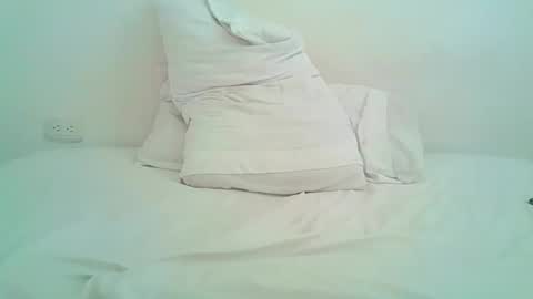 Sweet Doll online show from May 2026 03:39:01 PM