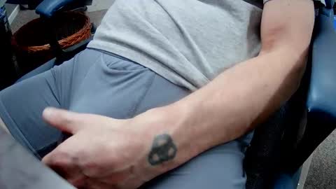 Stick around its a grower online show from January 2026 03:39:02 PM