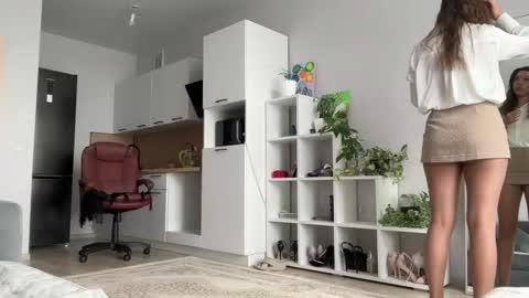 Snapshot of sweetdreamvic chatting on September 2025 08:30:02 AM Vicktorious online show from September 2025 08:30:02 AM