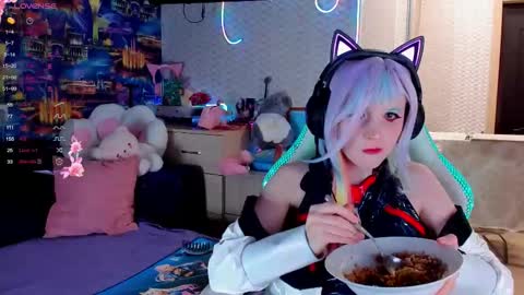 sweeteRose online show from November 2025 05:34:01 PM