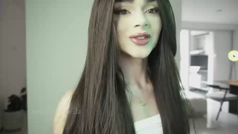 Bella online show from June 2026 10:12:02 PM