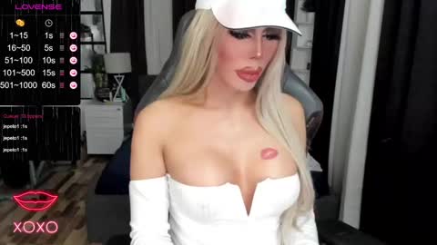 CANDACE online show from December 2024 10:23:01 PM