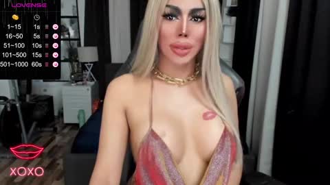 CANDACE online show from December 2024 12:15:01 PM