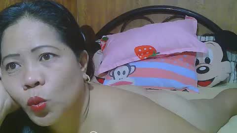 sweeteyes69xx online show from June 2026 05:43:02 AM