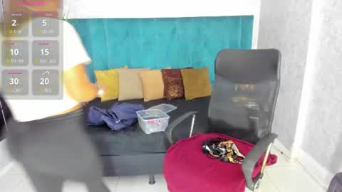 Fabiana online show from June 2026 05:40:02 PM