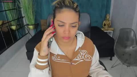 Fabiana online show from July 2026 11:25:01 AM