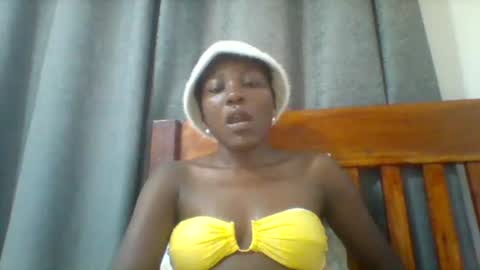 sweetfel online show from September 2025 08:52:02 AM