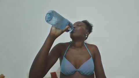 sweetfel online show from September 2025 10:26:01 PM