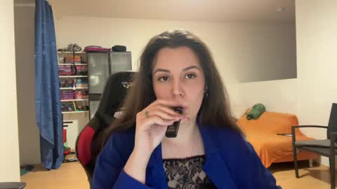 Joanna online show from May 2026 07:11:01 PM
