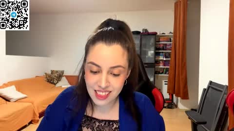 Joanna online show from May 2026 07:23:02 PM