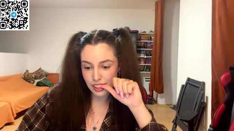 Joanna online show from June 2026 07:09:02 PM