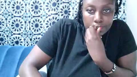 Snapshot of sweetgal11 chatting on January 2026 08:57:02 PM sweetgal11 online show from January 2026 08:57:02 PM