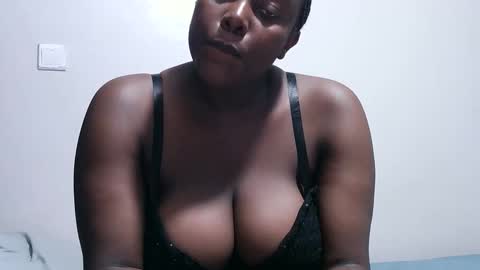 Snapshot of sweetgal11 chatting on May 2026 11:49:02 AM sweetgal11 online show from May 2026 11:49:02 AM