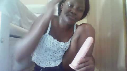 Snapshot of sweetgal2025 chatting on March 2026 09:03:02 PM EUNICE online show from March 2026 09:03:02 PM