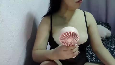 Snapshot of sweetgal_mica chatting on March 2026 12:06:01 AM sweetgal_mica online show from March 2026 12:06:01 AM