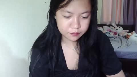 Snapshot of sweetgal_mica chatting on May 2026 11:00:01 PM sweetgal_mica online show from May 2026 11:00:01 PM