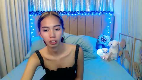 sweetgirl_daphne online show from June 2026 08:37:01 AM