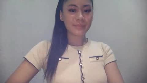 sweetgirllucy24xx online show from June 2026 02:38:01 PM