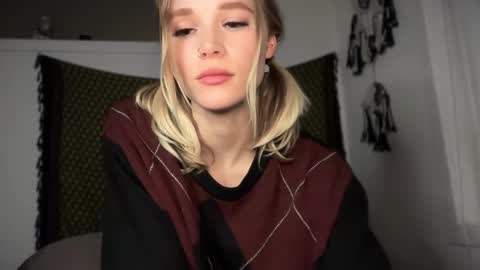 Snapshot of sweetgracee chatting on February 2025 06:12:02 AM sweetgracee online show from February 2025 06:12:02 AM