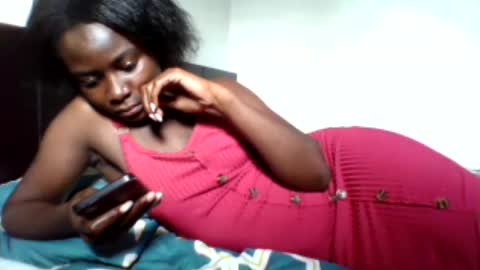 sweetgurl05 online show from June 2026 01:56:01 PM