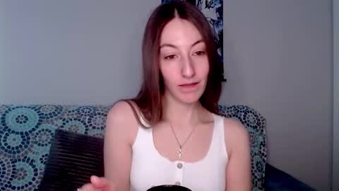 Emma  online show from October 2025 08:15:02 AM