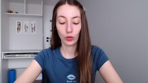 Emma  online show from July 2026 09:07:02 AM