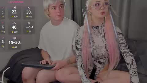 sweethearts_friends online show from July 2026 06:32:02 PM