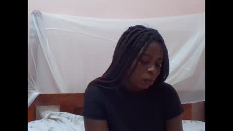sweetib1 online show from February 2026 05:17:01 AM