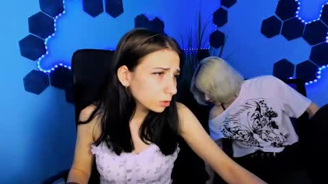 Chloe online show from May 2026 08:44:01 AM