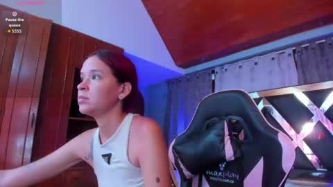 Snapshot of sweetie_foxx1 chatting on June 2026 11:37:02 AM FOXXY online show from June 2026 11:37:02 AM