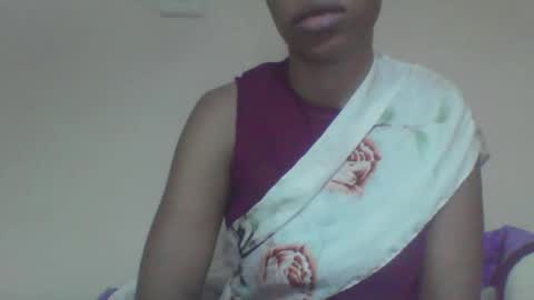 sweetie_jamila online show from April 2026 04:30:01 AM