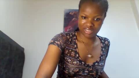 sweetie lee online show from November 2025 01:48:02 AM