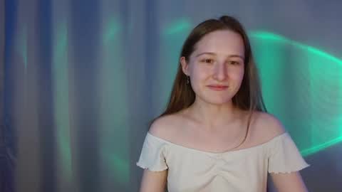 Annie online show from December 2024 11:35:01 PM