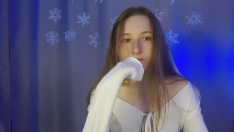 Annie online show from December 2024 12:18:01 AM