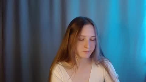 Snapshot of sweetie_lover chatting on May 2026 09:16:01 PM Annie online show from May 2026 09:16:01 PM