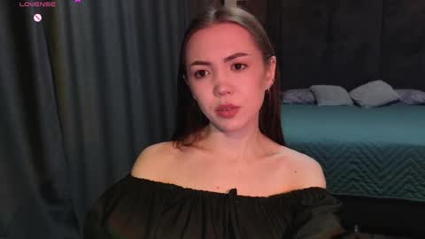 sweetieee_kira online show from May 2026 03:24:02 AM